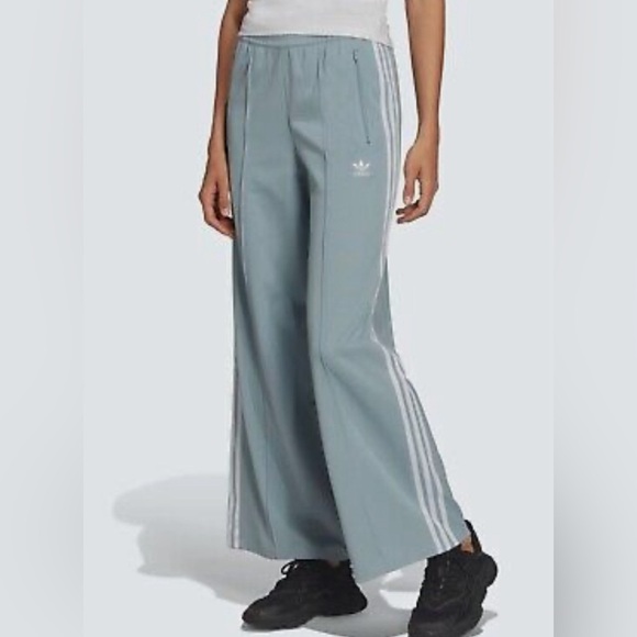 Adidas ADICOLOR CLASSIC Wide Leg TRACK PANT Sweat superstar firebird Women sz XL - Picture 2 of 10